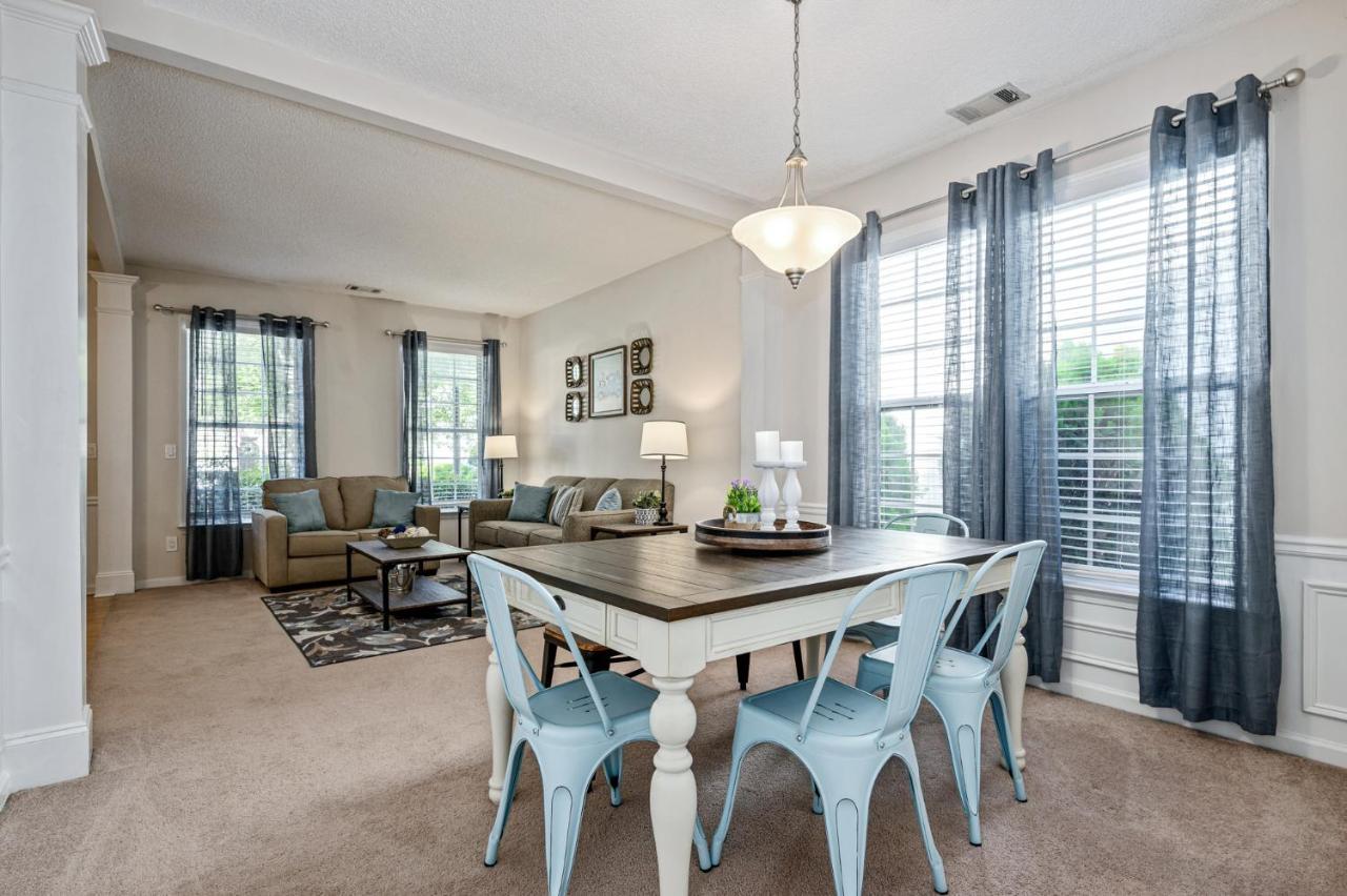 Enjoy This Amazing Home With Porch & Grill Near Dt Woodstock Extérieur photo