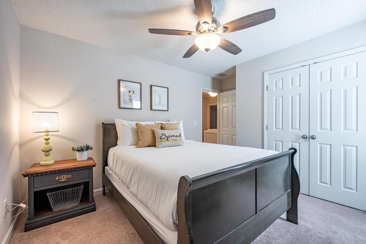Enjoy This Amazing Home With Porch & Grill Near Dt Woodstock Extérieur photo